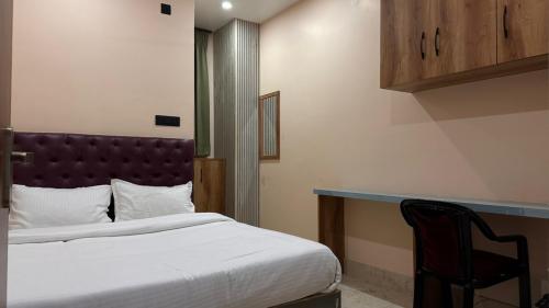 whatsapp_image_2025-12-15_at_21