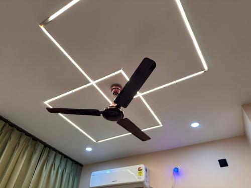 whatsapp_image_2025-12-15_at_21